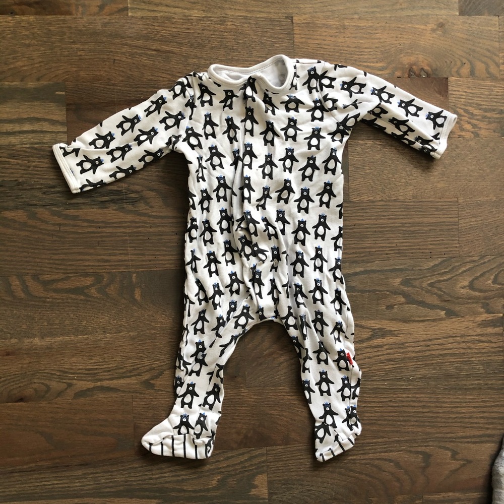Magnetic Me Black Bear Bodysuit 6 - 9 M
